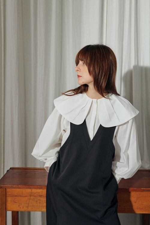 GATHERED COLLAR DESIGN BLOUSE/ギャザー襟デザインブラウス GATHERED COLLAR DESIGN BLOUSE/ギャザー襟デザインブラウス