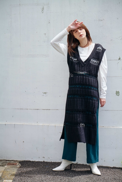 BORDER STITCH LONG KNITTING VEST/異素材ボーダーニットベスト