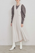 NO COLLAR PLEATS DOUBLE GILET/ノーカラープリーツダブルジレ