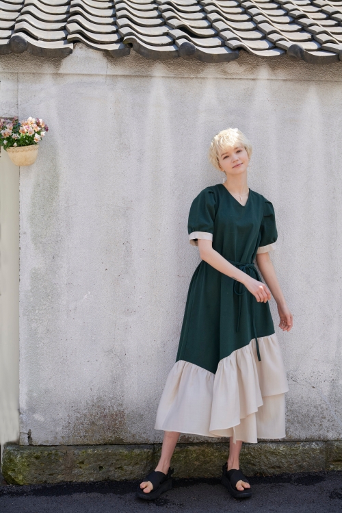 異素材イレヘム配色カットワンピ