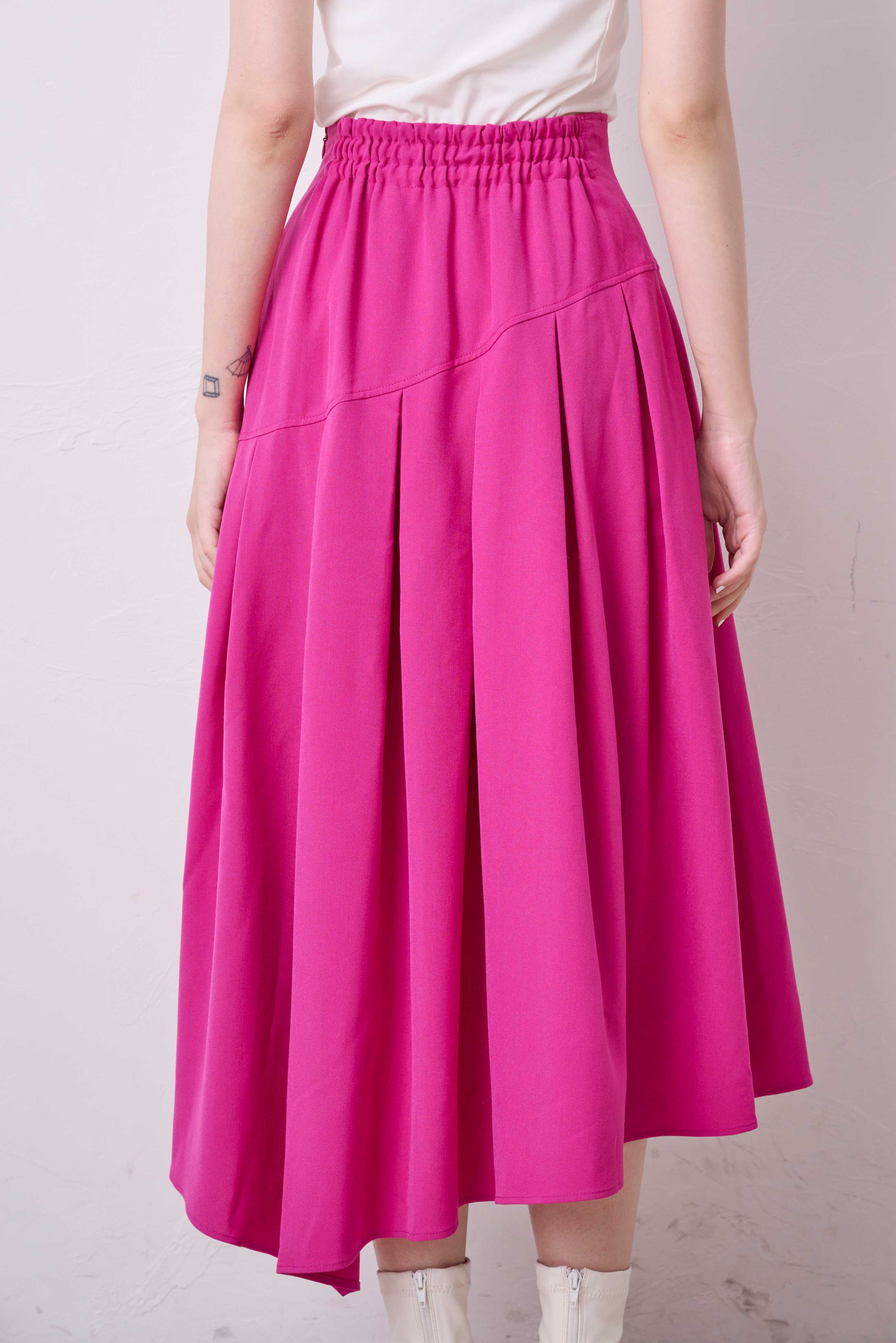 IRREGULAR-HEM PLEATS SKIRT/イレヘムプリーツスカート