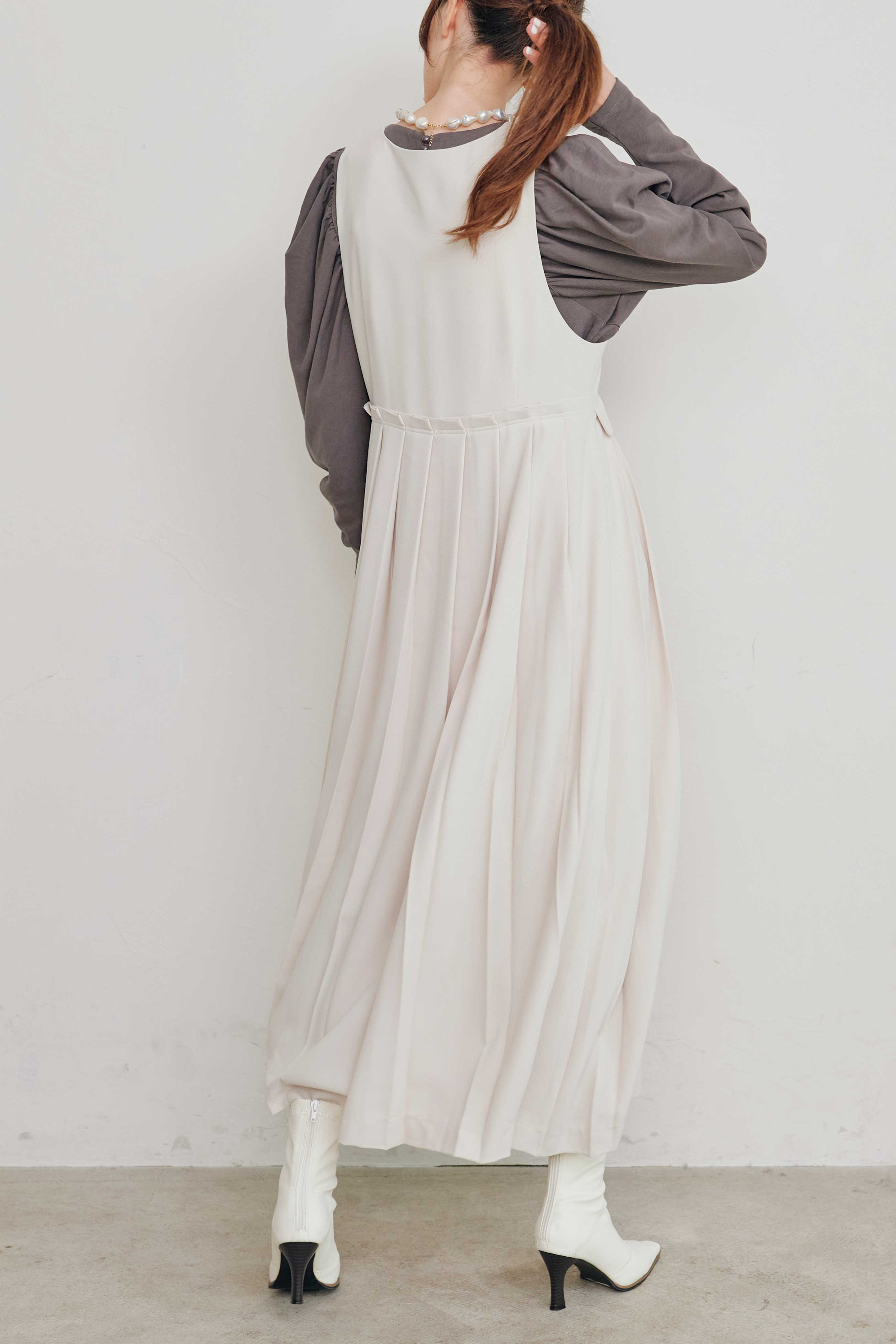NO COLLAR PLEATS DOUBLE GILET/ノーカラープリーツダブルジレ