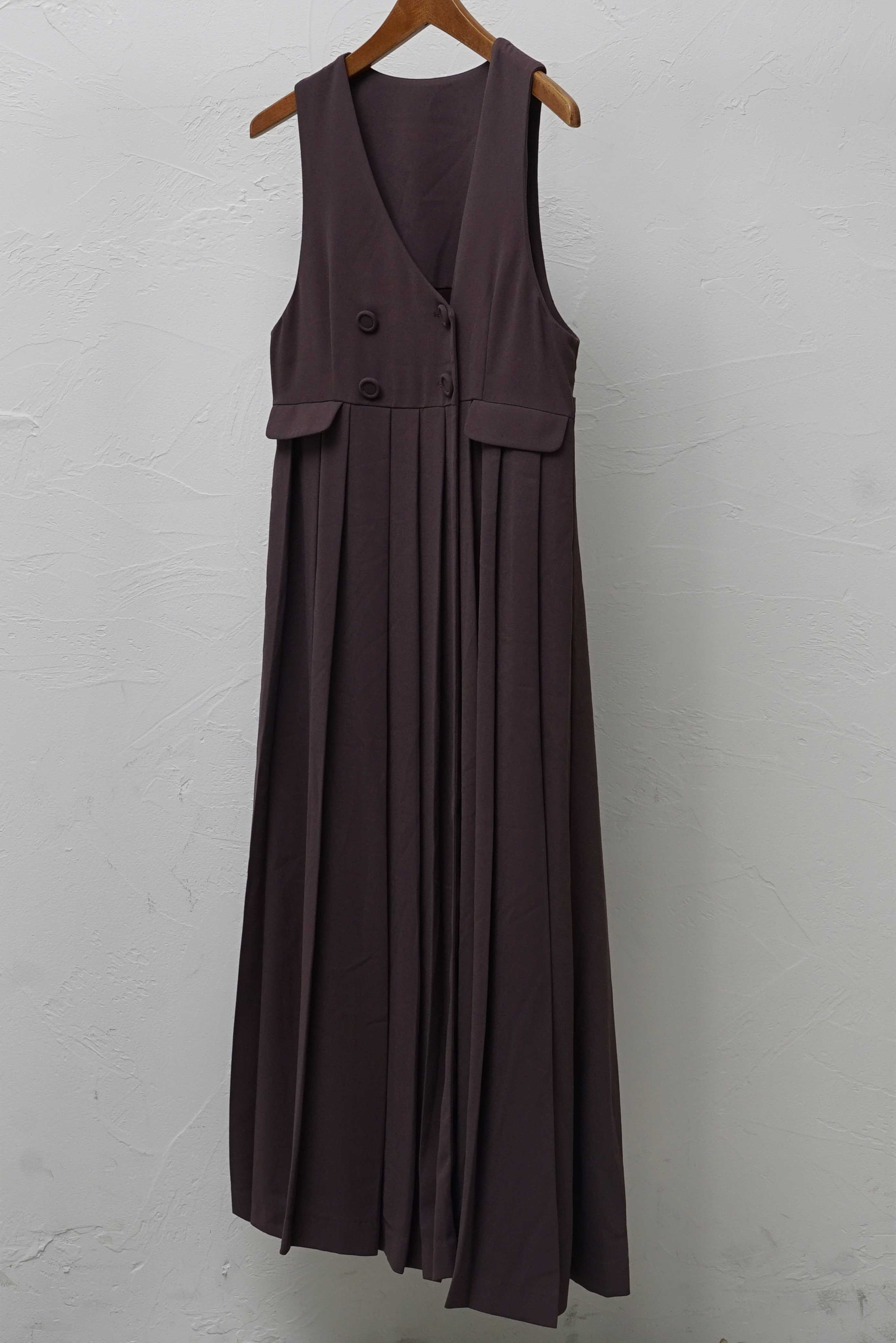 NO COLLAR PLEATS DOUBLE GILET/ノーカラープリーツダブルジレ