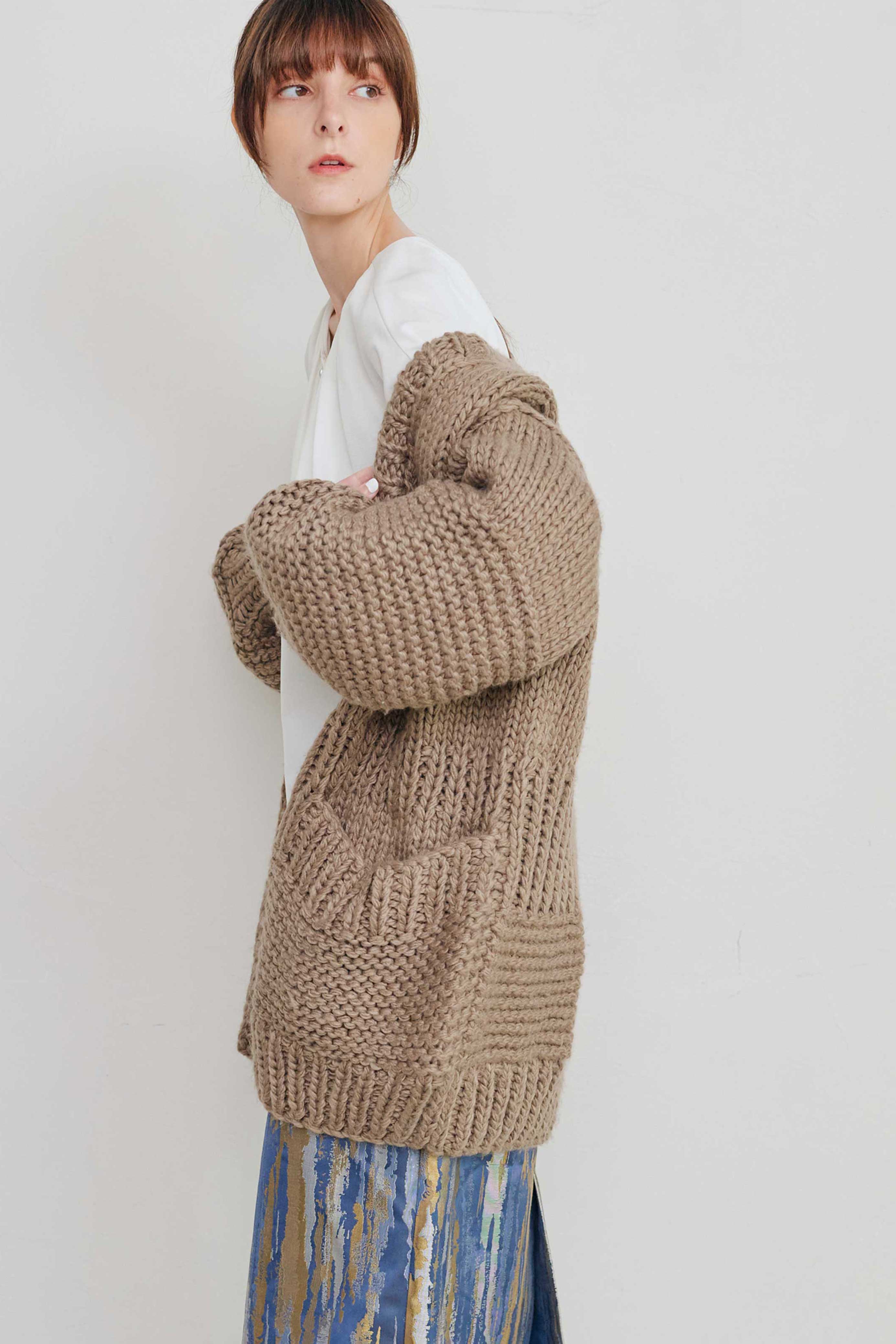OVERSIZED HAND KNITTED COAT/オーバーサイズハンドニットコート