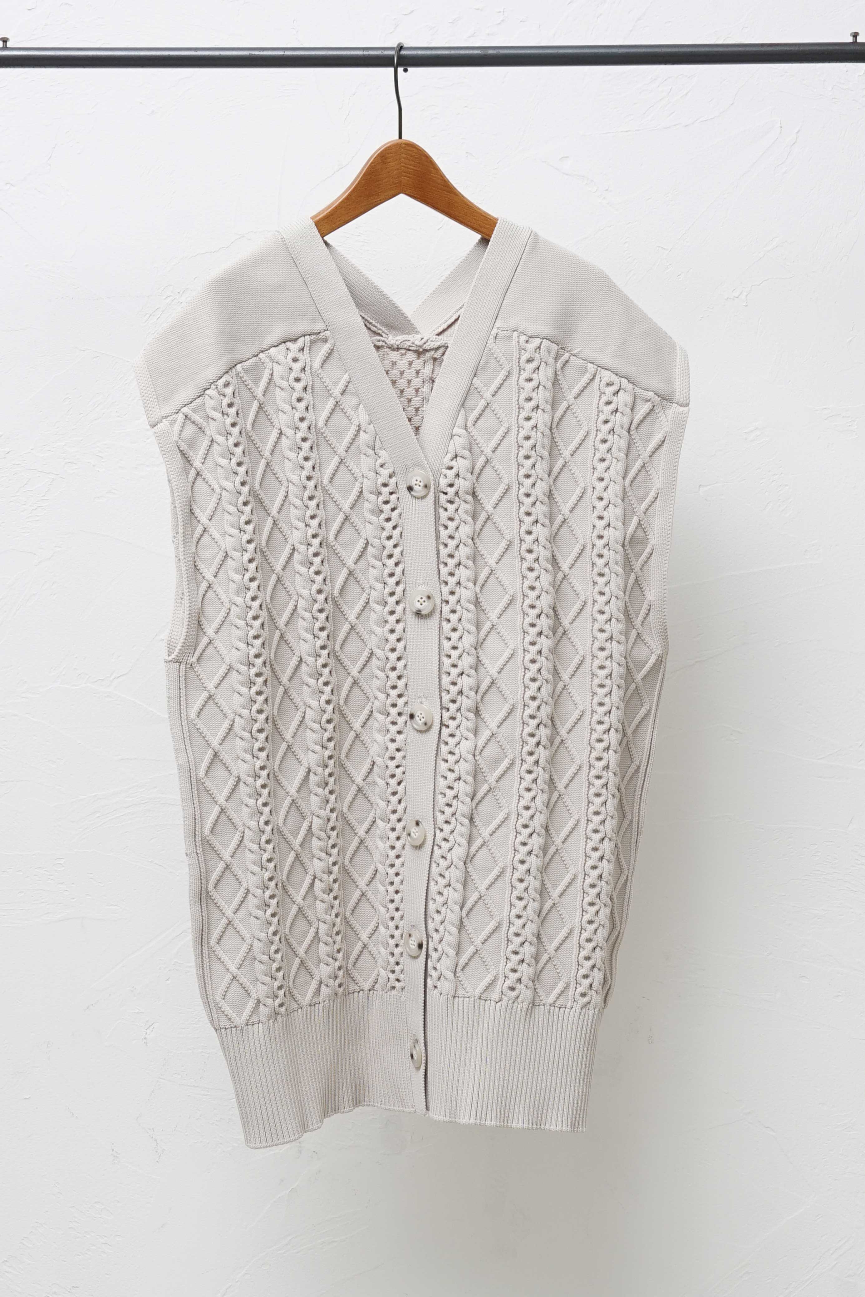 HIGH GAUGE CABLE KNIT VEST/ハイゲージケーブルニットベスト