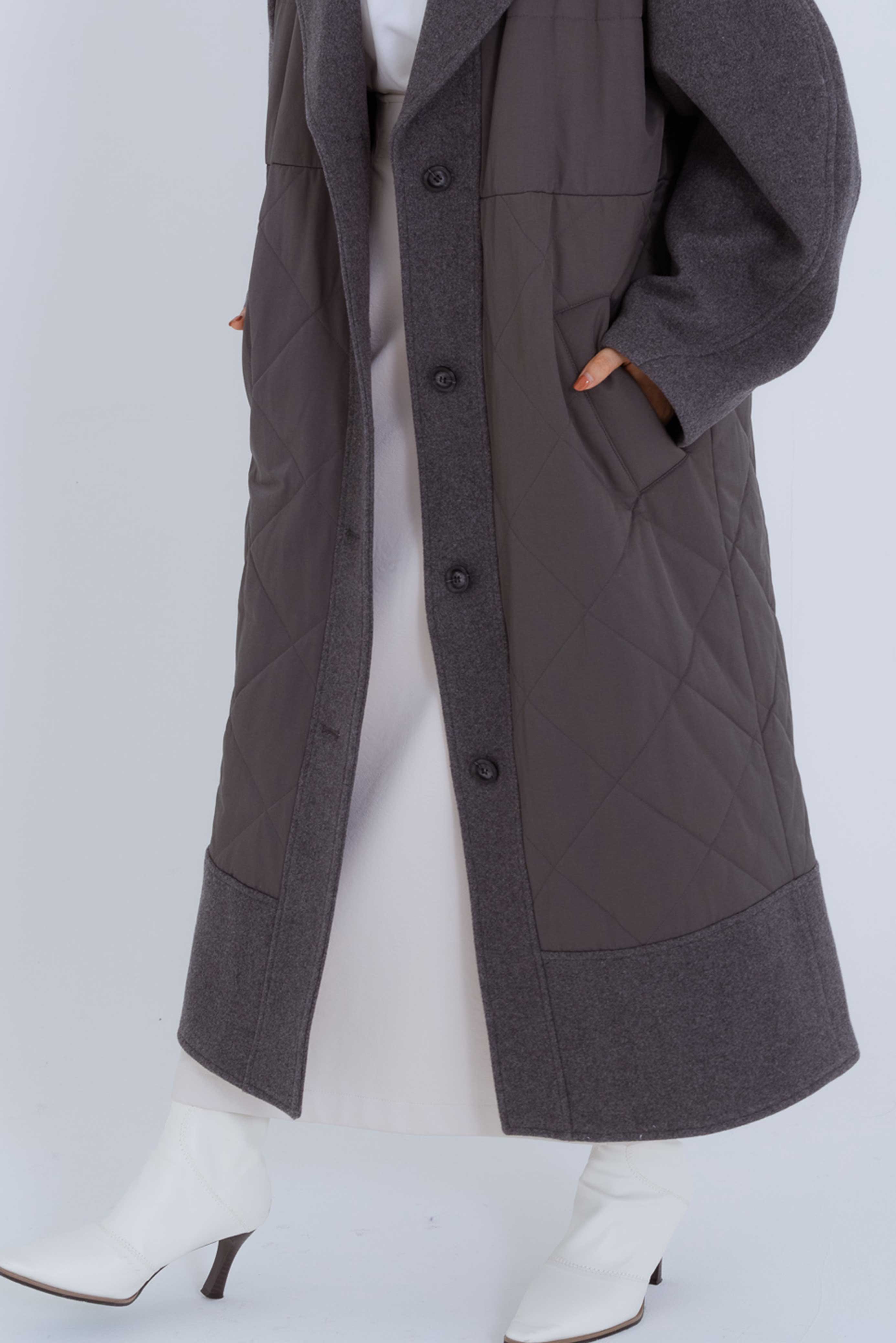 DESIGN SLEEVES QUILTING COAT/サーキュラースリーブキルティングコート