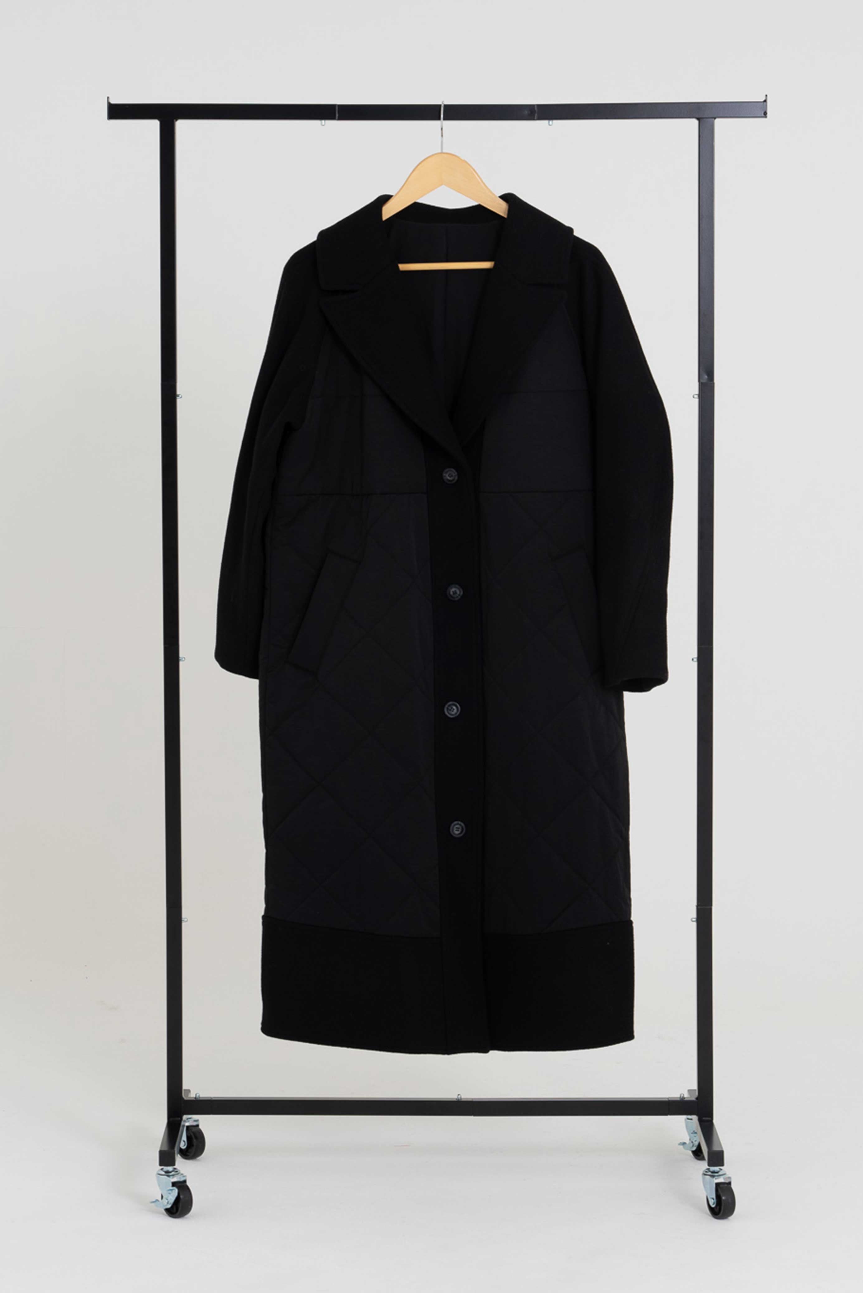 DESIGN SLEEVES QUILTING COAT/サーキュラースリーブキルティングコート