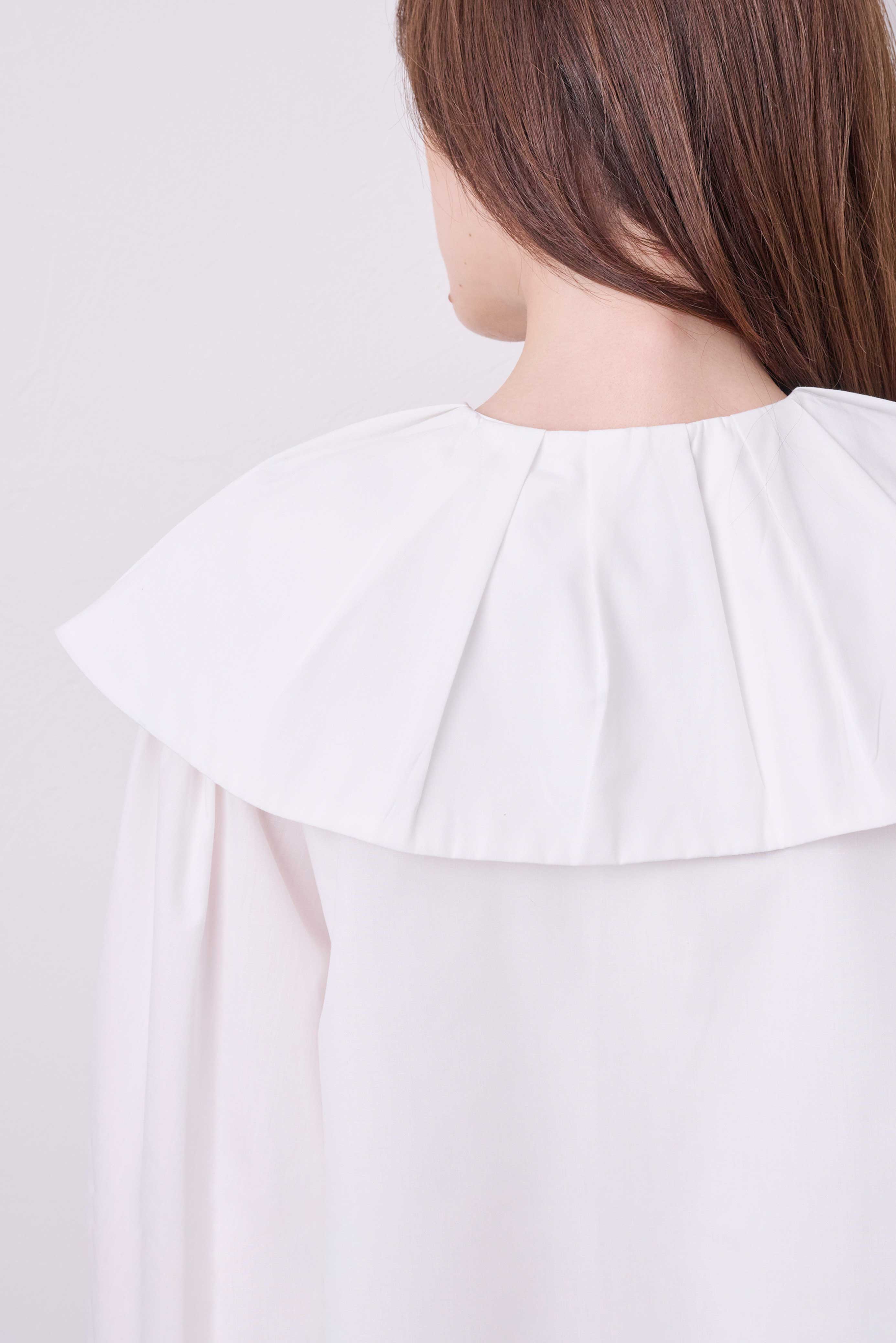 GATHERED COLLAR DESIGN BLOUSE/ギャザー襟デザインブラウス