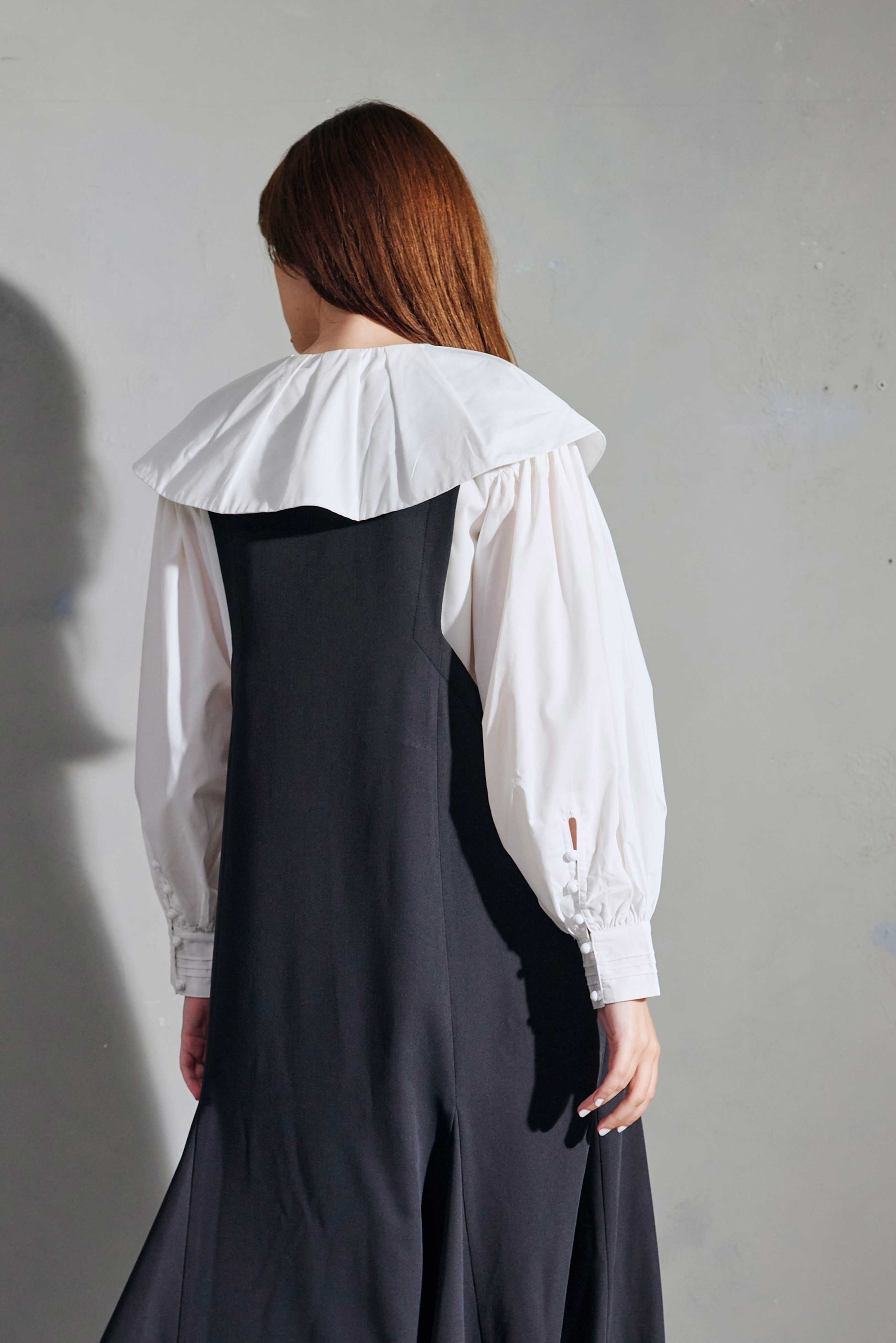 GATHERED COLLAR DESIGN BLOUSE/ギャザー襟デザインブラウス